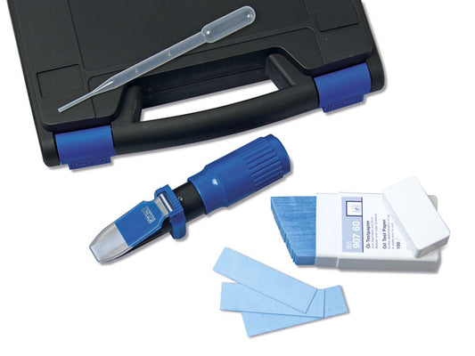 Analyse-Kit zur Probenentnahme/Qualitätsprüfung von AdBlue®.